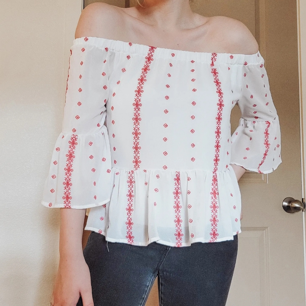 Strapless blouse